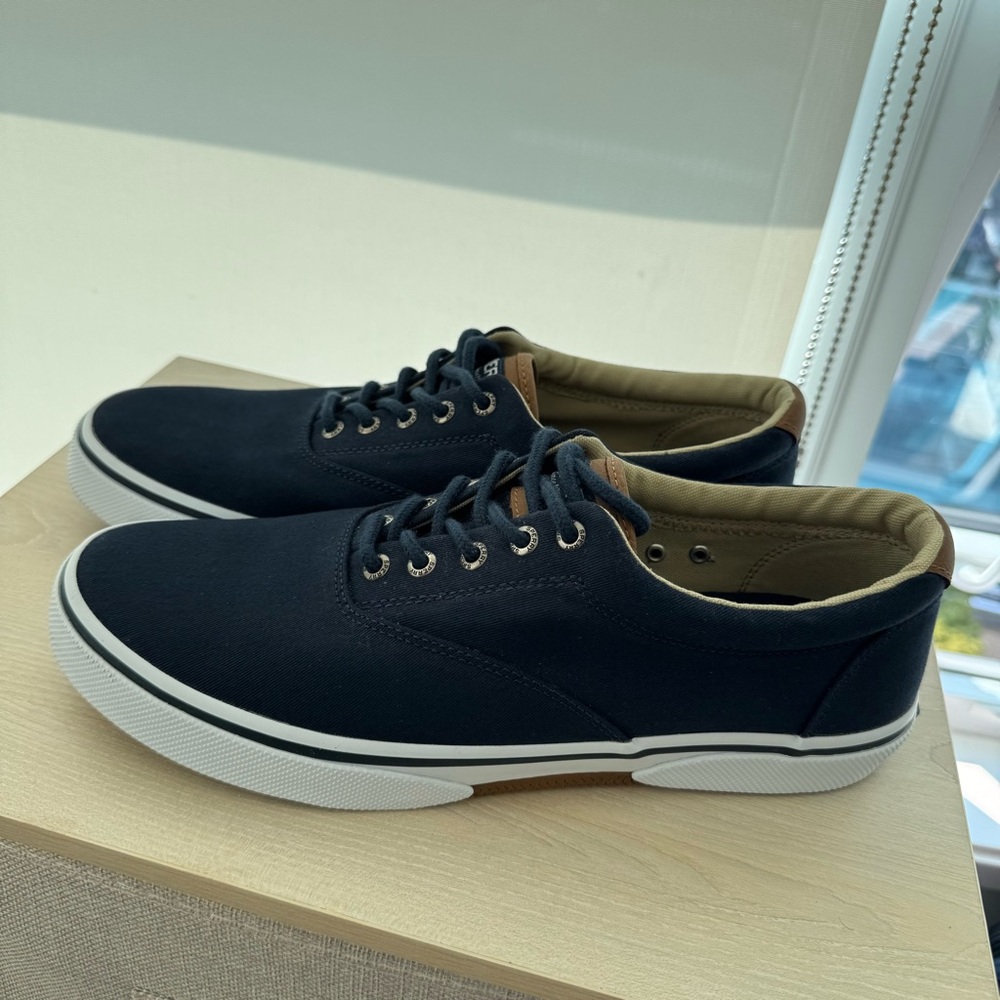 🆕Sperry Top-Sider Navy Sneakers for men with Memory Foam